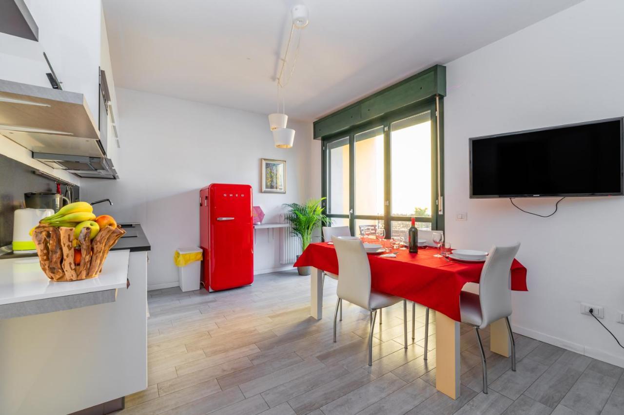 Parma Residential Apartment Con Balcone Екстериор снимка
